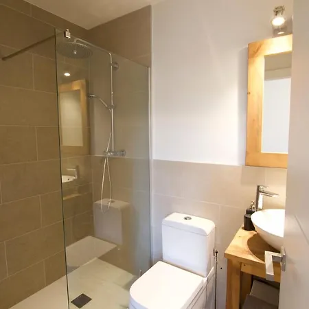 Apartament La Terrassa D'osseja Lejlighed Osséja